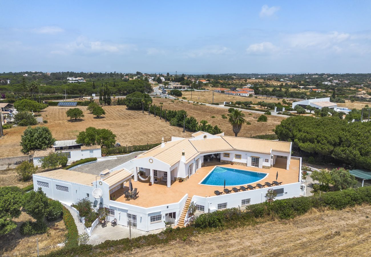 Villa em Lagoa - Casa Monte da Vinha