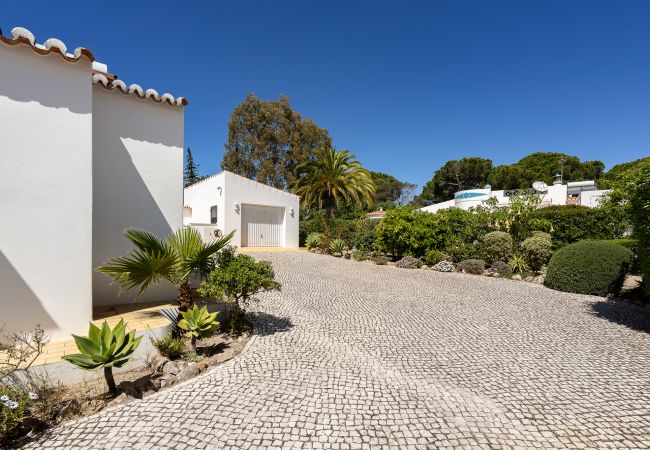 Villa in Carvoeiro - Casa Pitanga Villa in Carvoeiro - Casa Pitanga