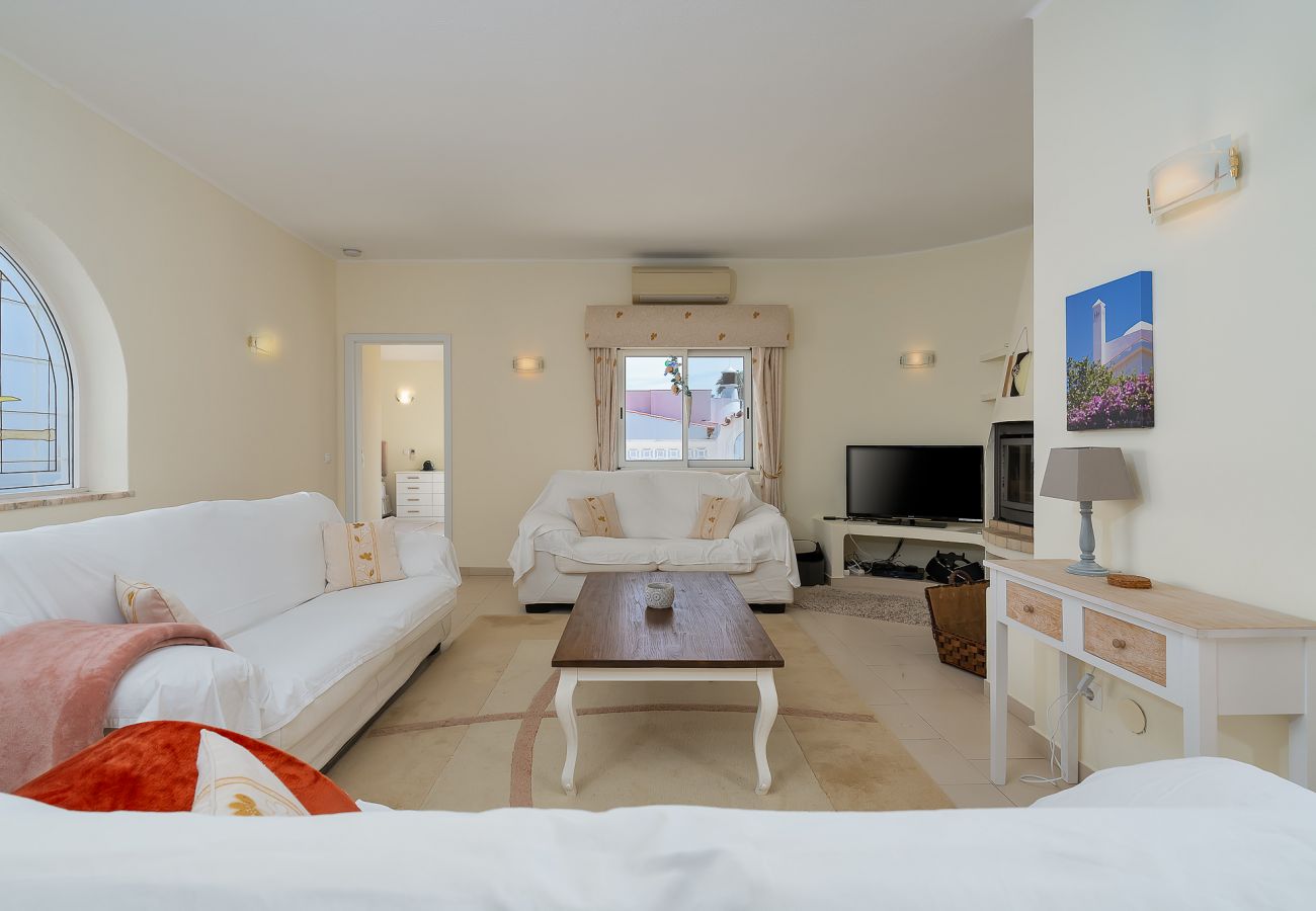 Villa in Carvoeiro - Casa Pitanga Villa in Carvoeiro - Casa Pitanga