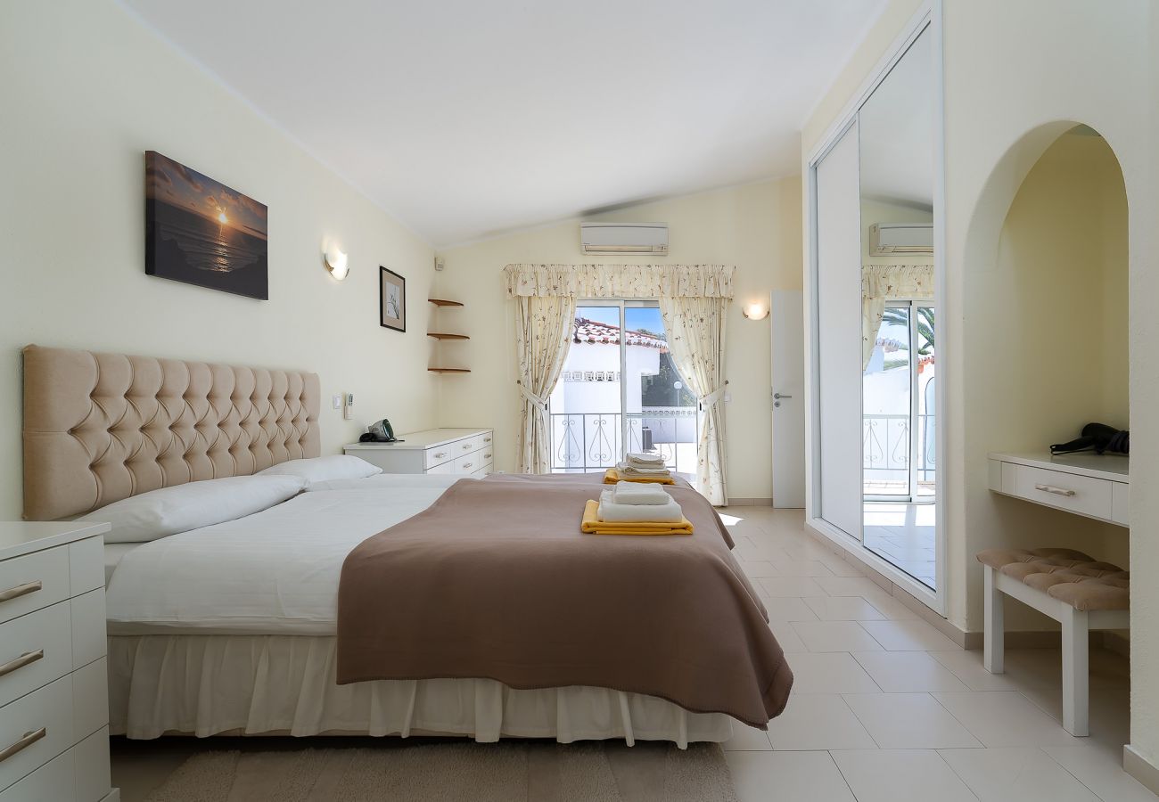 Villa in Carvoeiro - Casa Pitanga Villa in Carvoeiro - Casa Pitanga