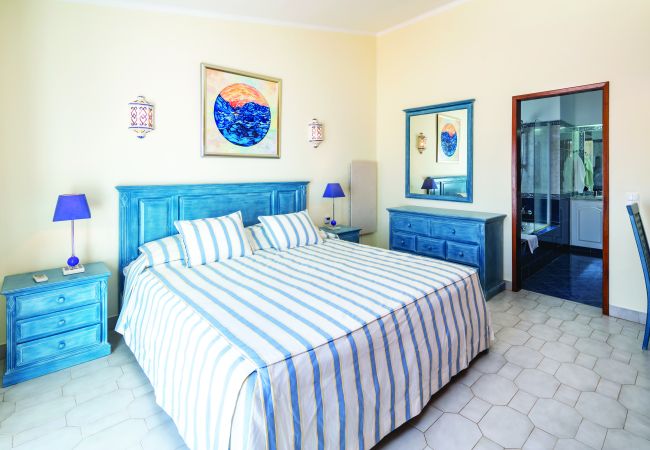 Villa in Carvoeiro - Casa Eliana Villa in Carvoeiro - Casa Eliana