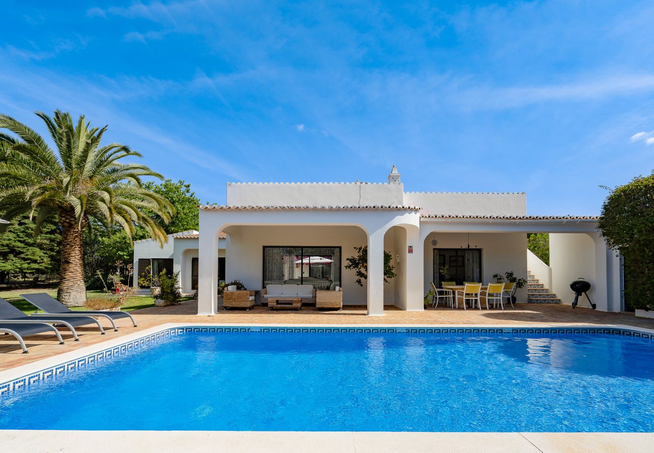 Villa in Carvoeiro - Casa Luzerna Villa in Carvoeiro - Casa Luzerna