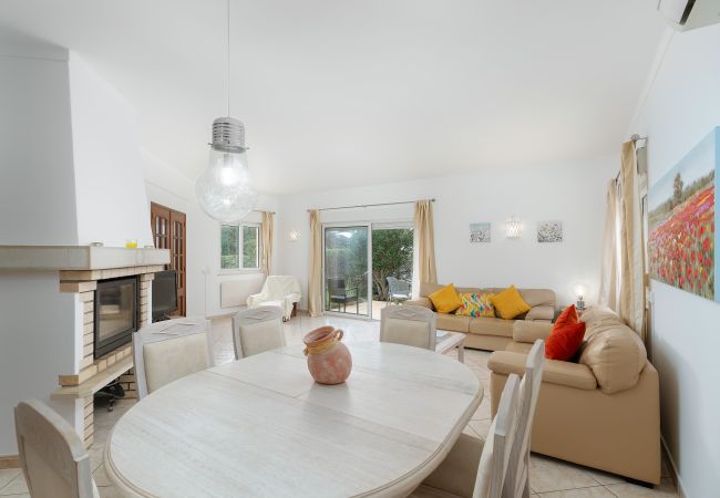 Villa in Carvoeiro - A Casinha Villa in Carvoeiro - A Casinha